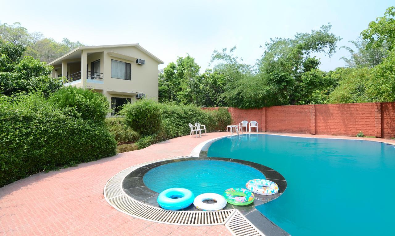 Corbett Aroma Park Hotel Ramnagar  Exterior photo